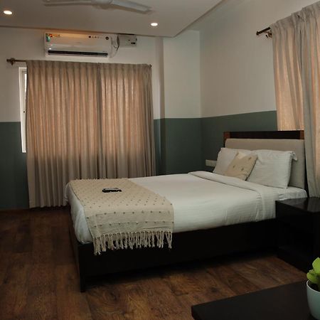 Olive Zip Rest House Road By Embassy Group Bangalore Exterior foto