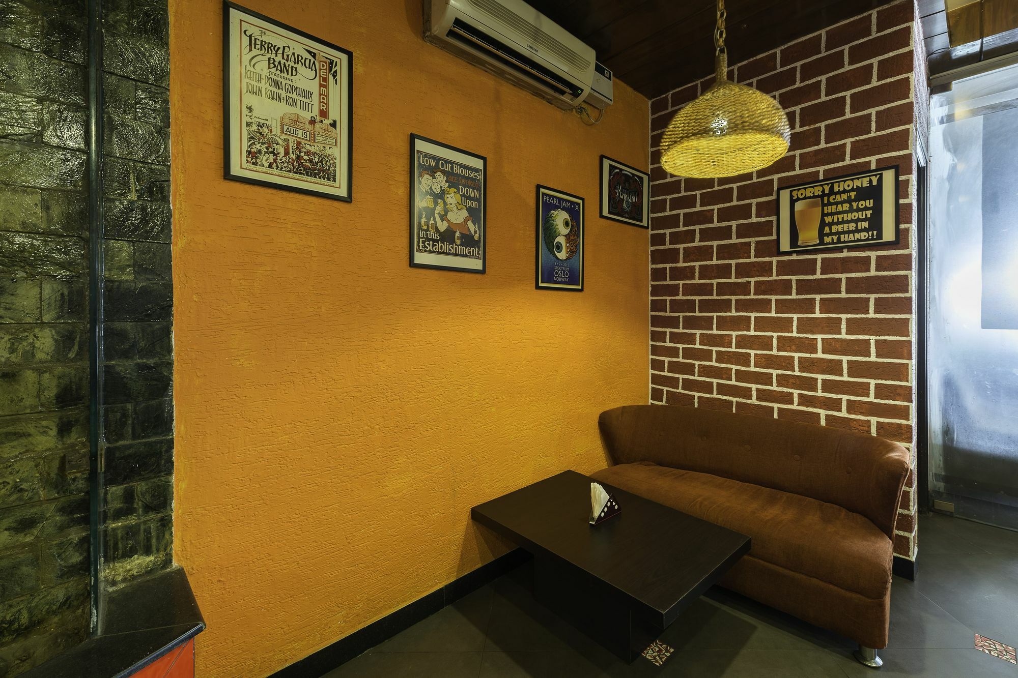 Olive Zip Rest House Road By Embassy Group Bangalore Exterior foto